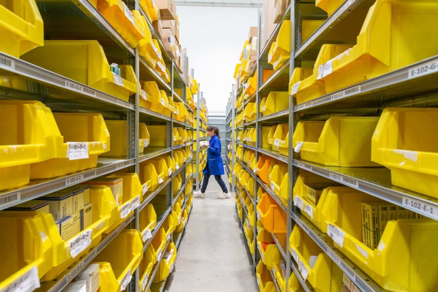Warehouse inventory managed in an ERP system connected to WooCommerce